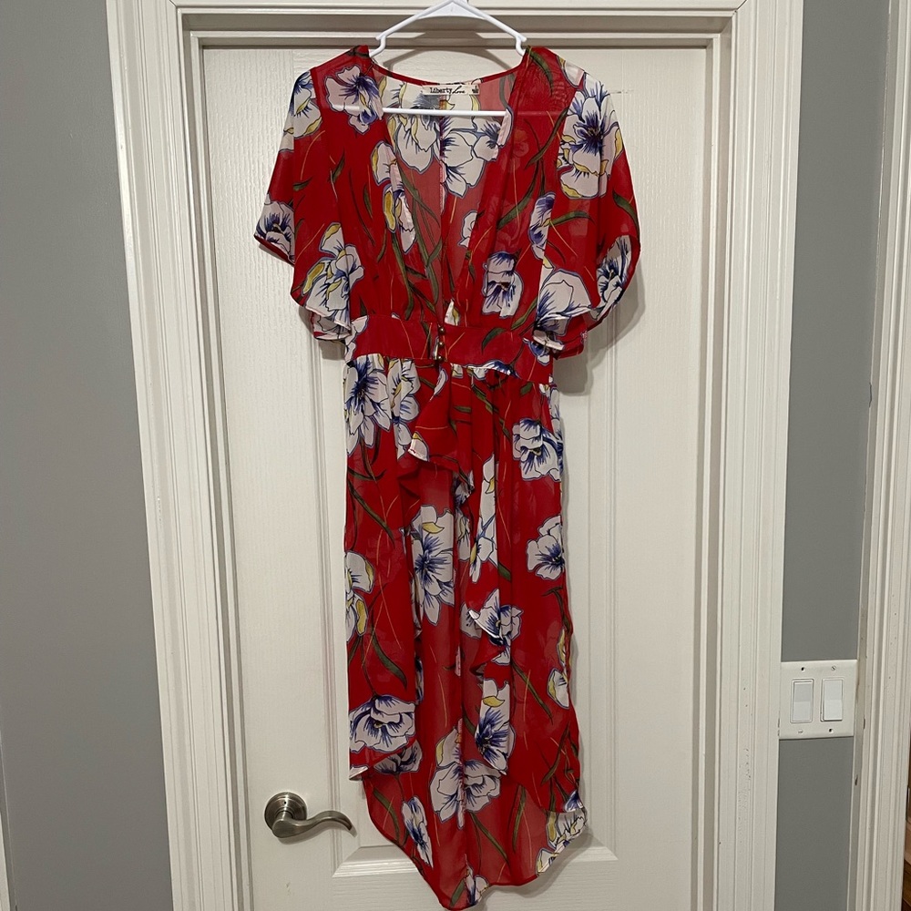 Summer wrap floral from Liberty Love. Size small